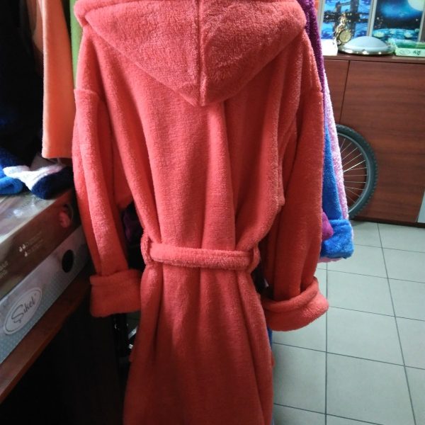 Женский халат коралловый S-M (короткий с капюшоном)